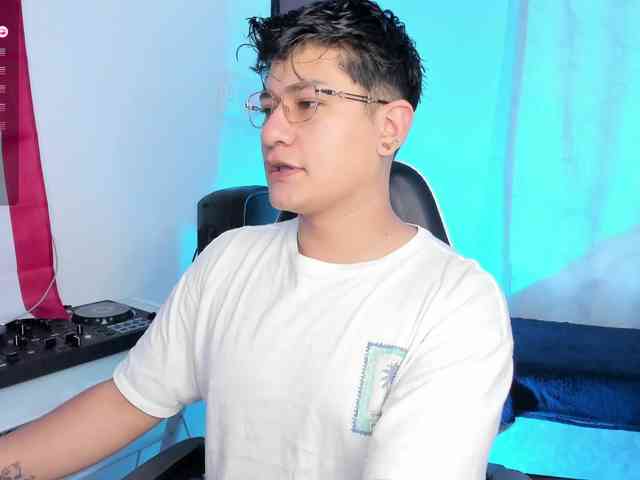 TheoRowan
