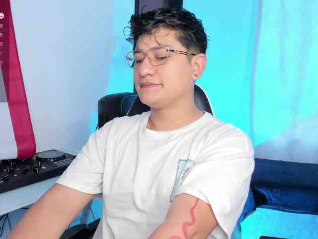 TheoRowan