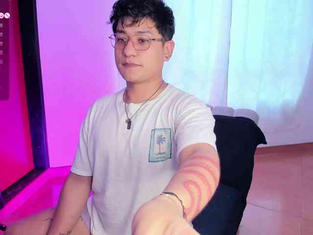 TheoRowan