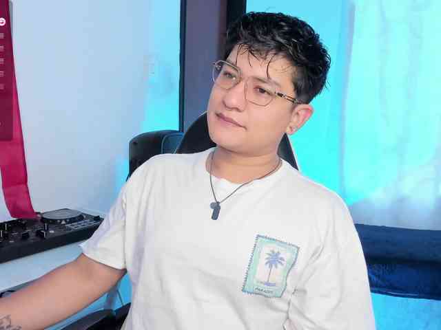 TheoRowan