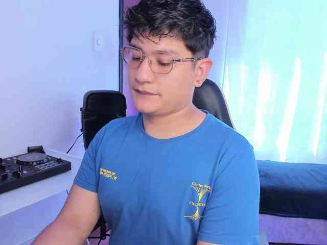 TheoRowan