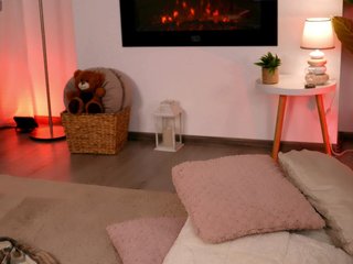 SocialDoll