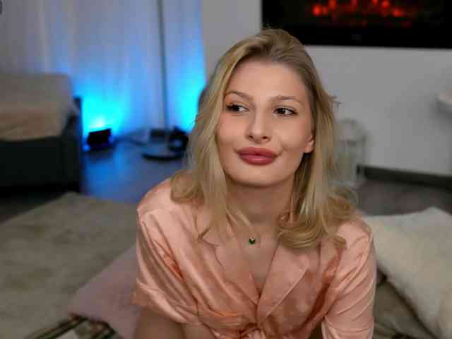 SocialDoll