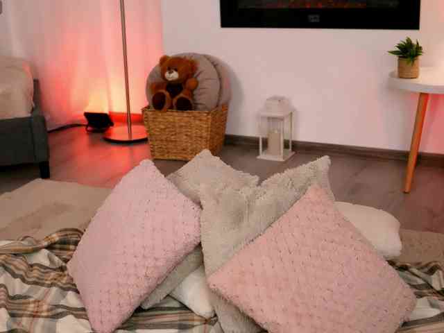 SocialDoll