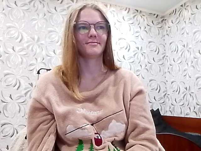 GertudeGilligan live cam on BongaCams