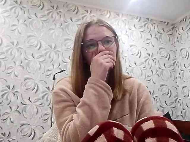 GertudeGilligan webcam