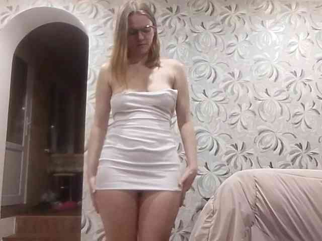 GertudeGilligan webcam