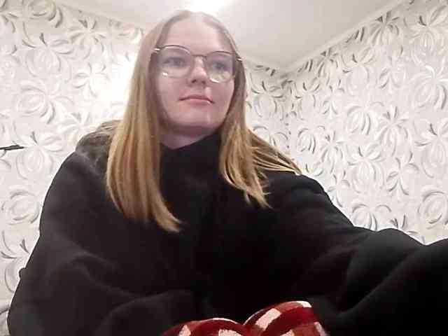 GertudeGilligan webcam