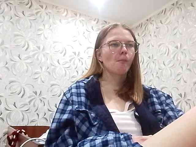 GertudeGilligan webcam
