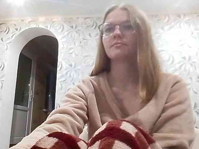 GertudeGilligan webcam