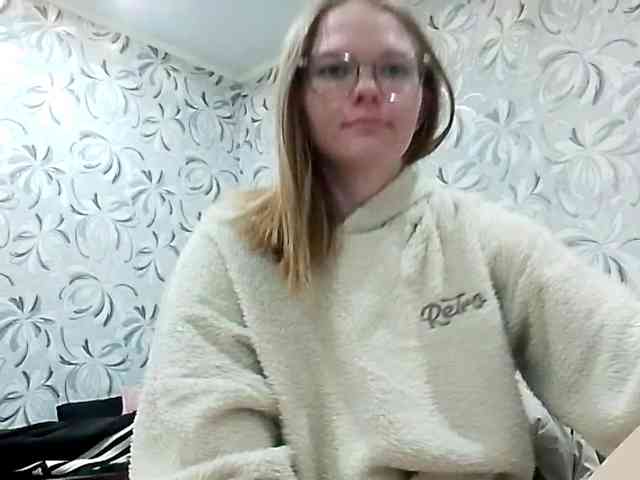 GertudeGilligan webcam
