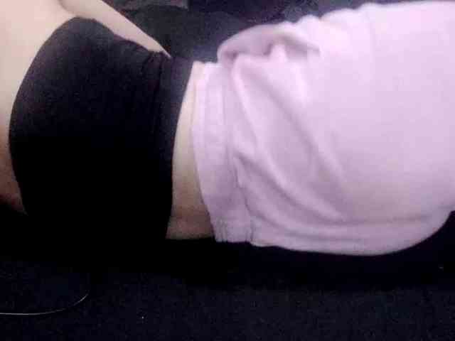 GertudeGilligan webcam