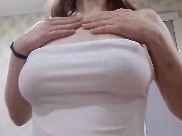 GertudeGilligan webcam