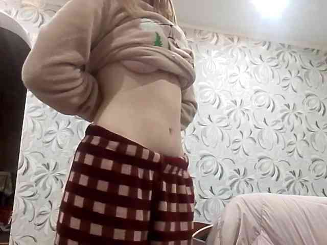 GertudeGilligan webcam