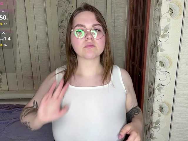 AlysonBussiere live cam on BongaCams
