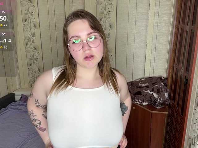 AlysonBussiere live cam on BongaCams