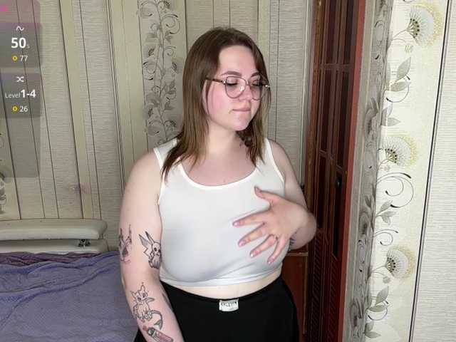 AlysonBussiere live cam on BongaCams