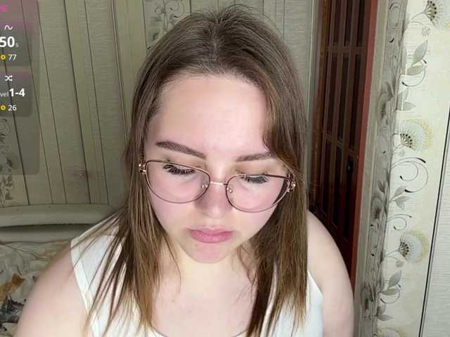 AlysonBussiere live cam on BongaCams