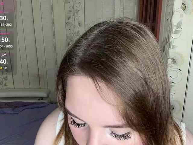 AlysonBussiere webcam