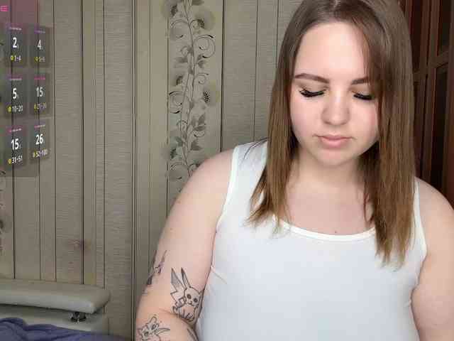 AlysonBussiere webcam