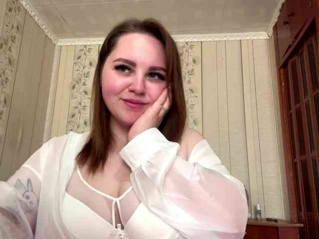 AlysonBussiere webcam