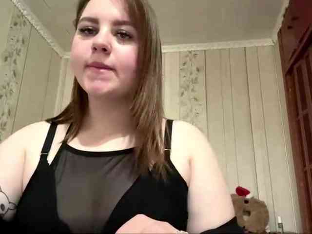 AlysonBussiere webcam