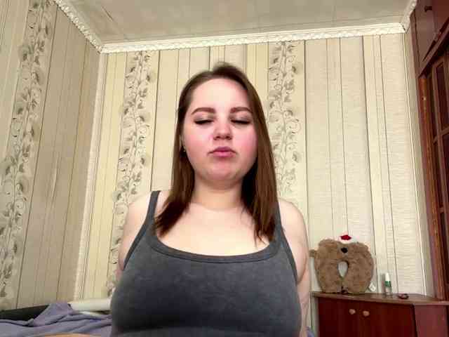 AlysonBussiere webcam