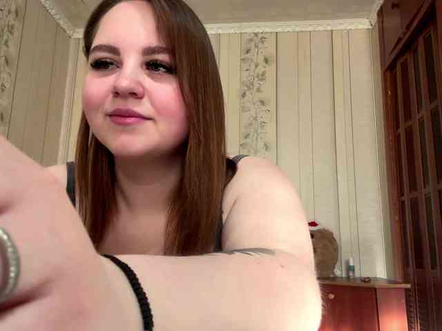 AlysonBussiere webcam