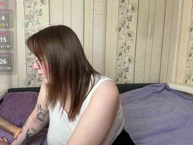 AlysonBussiere webcam
