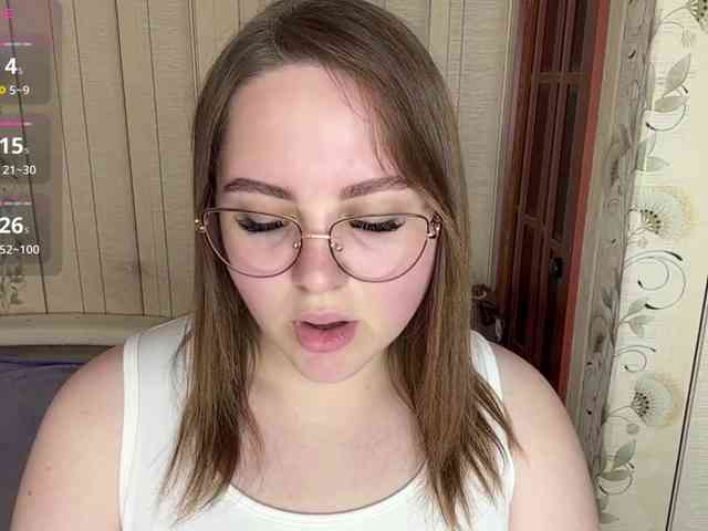 AlysonBussiere webcam