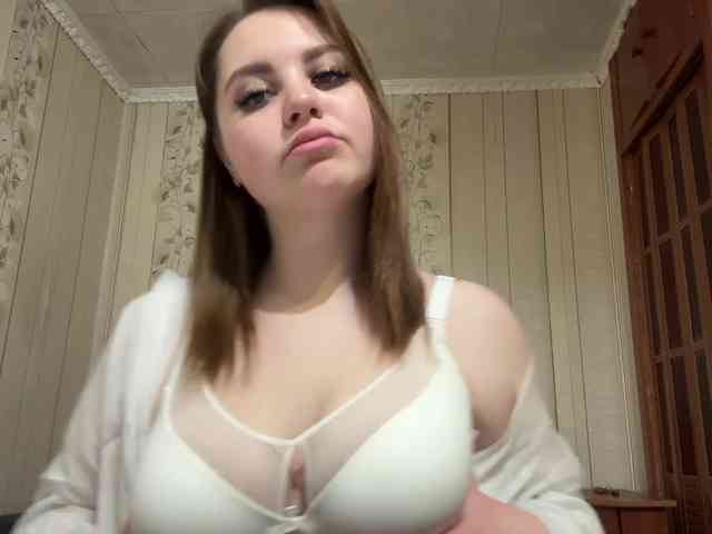 AlysonBussiere webcam