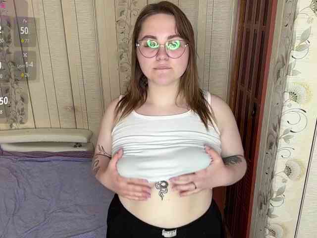 AlysonBussiere webcam