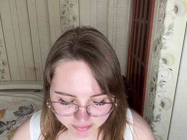 AlysonBussiere webcam