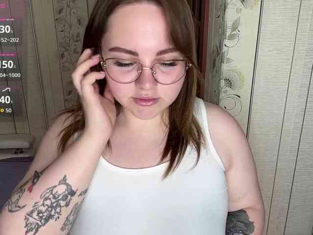 AlysonBussiere webcam