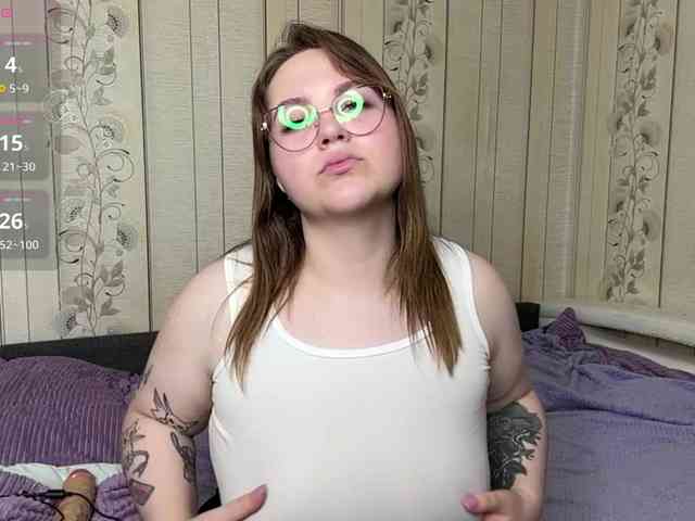 AlysonBussiere webcam