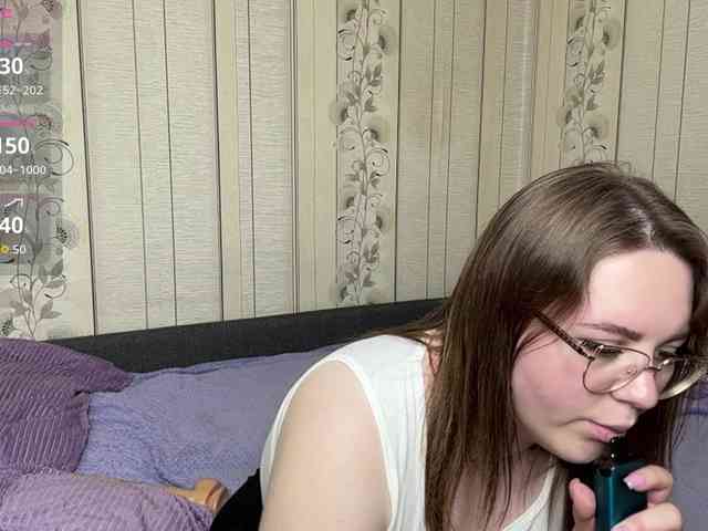 AlysonBussiere webcam
