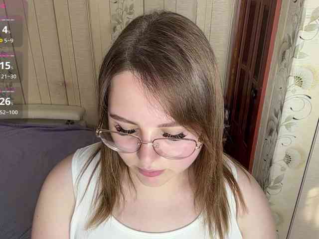 AlysonBussiere webcam
