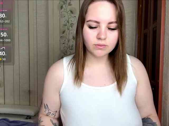 AlysonBussiere webcam