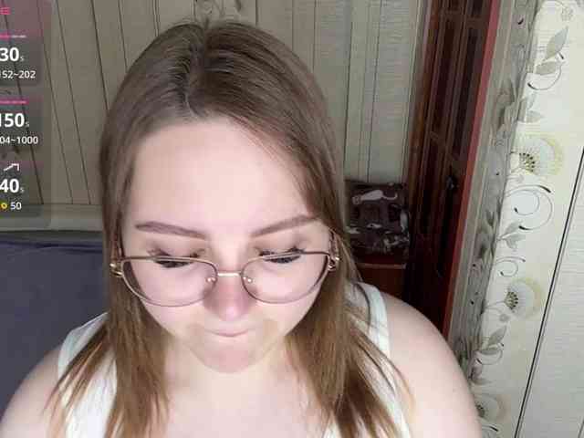 AlysonBussiere webcam
