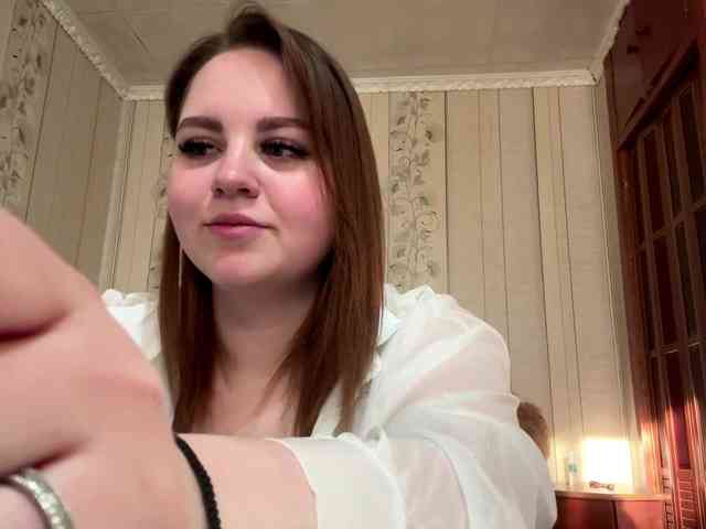 AlysonBussiere webcam