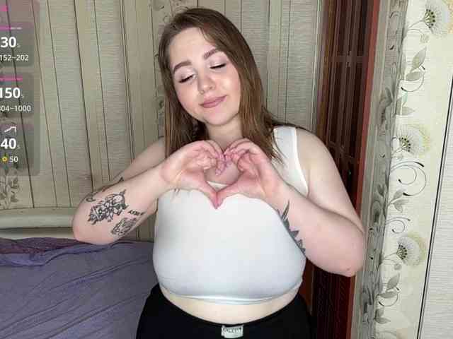 AlysonBussiere webcam