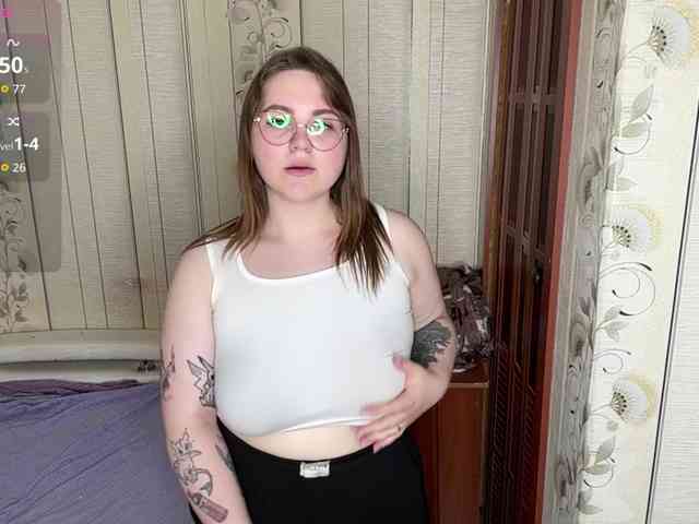 AlysonBussiere webcam