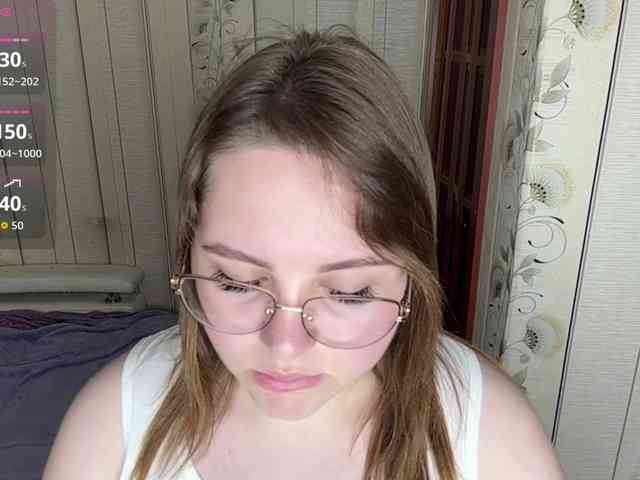 AlysonBussiere webcam