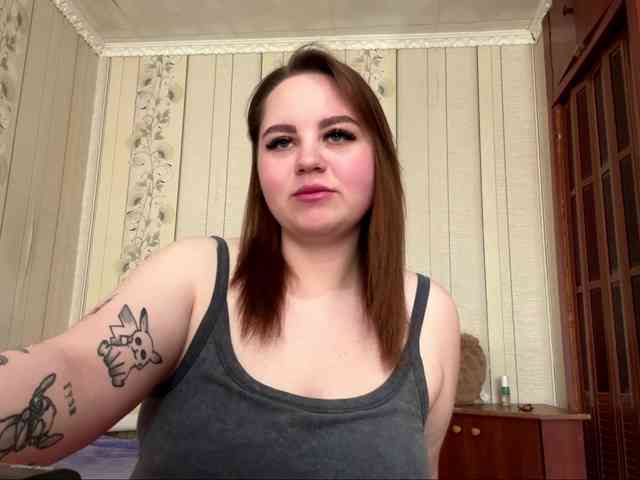 AlysonBussiere webcam