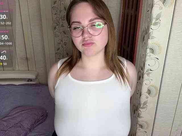 AlysonBussiere webcam