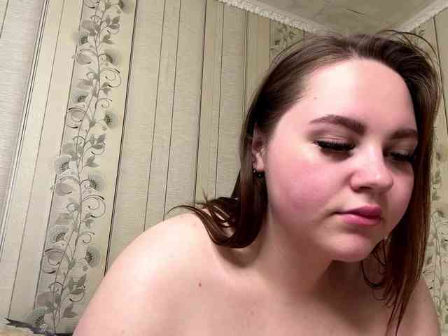 AlysonBussiere webcam