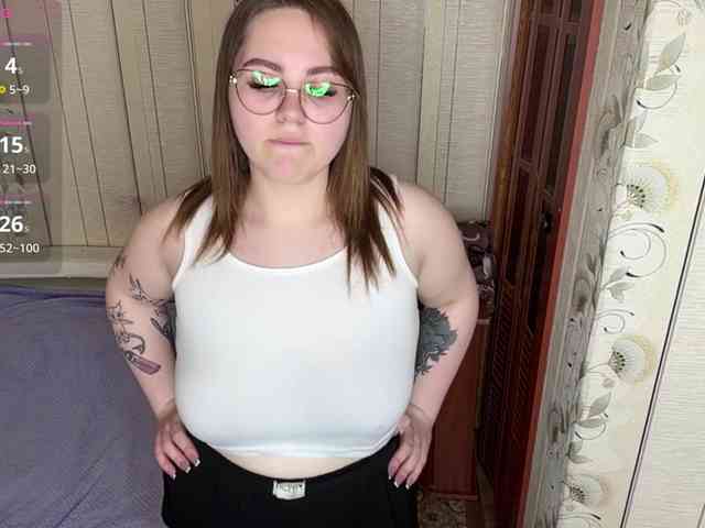AlysonBussiere webcam