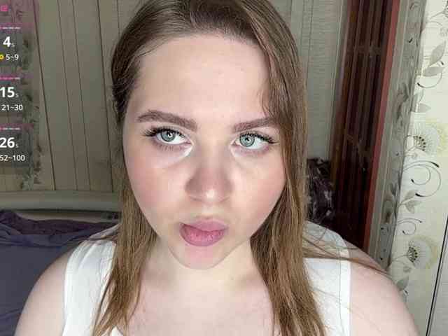 AlysonBussiere webcam