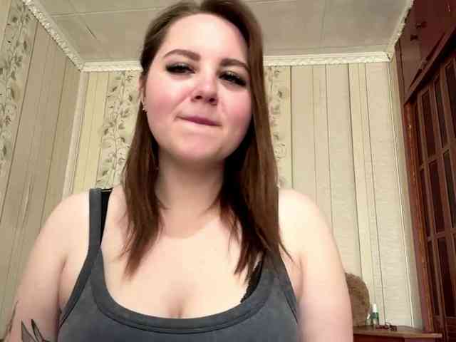 AlysonBussiere webcam