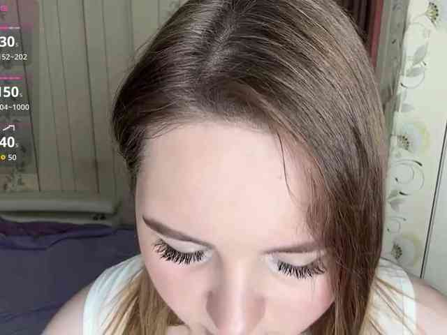 AlysonBussiere webcam